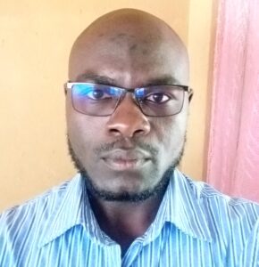 Reuben Lunani, an experienced freelance digital marketer in Nairobi, Kenya